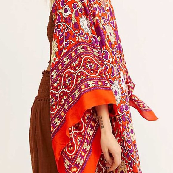 NEW! Free People Magic Dance Border Print Kimono - Picture 2 of 4